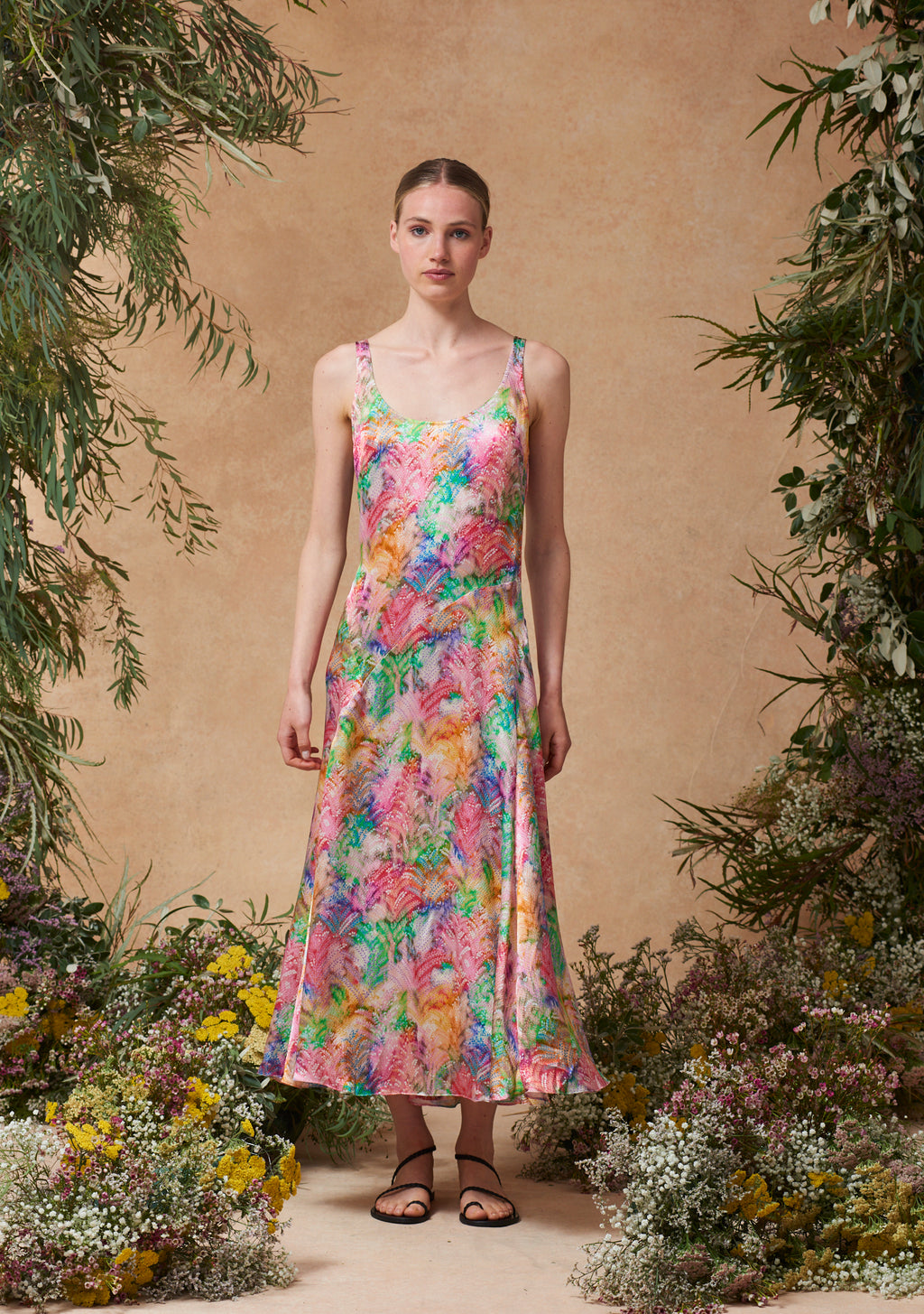 Sara Dress Lava Lamp