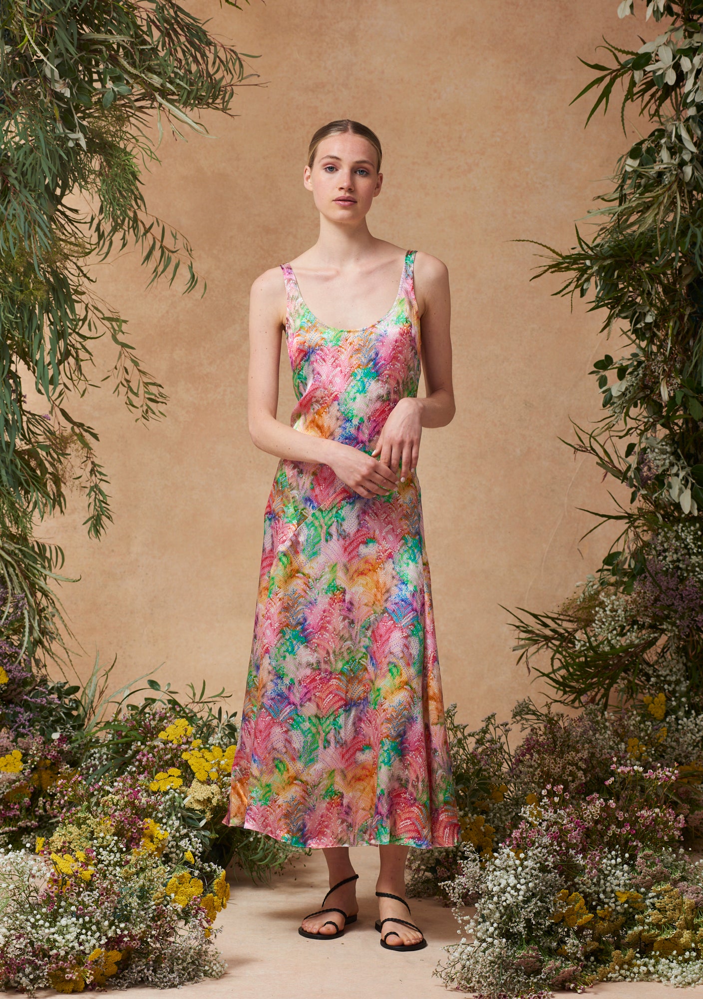 Sara Dress Lava Lamp