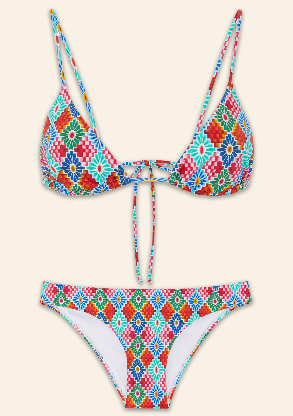 Haya Bikini Sur La Mer