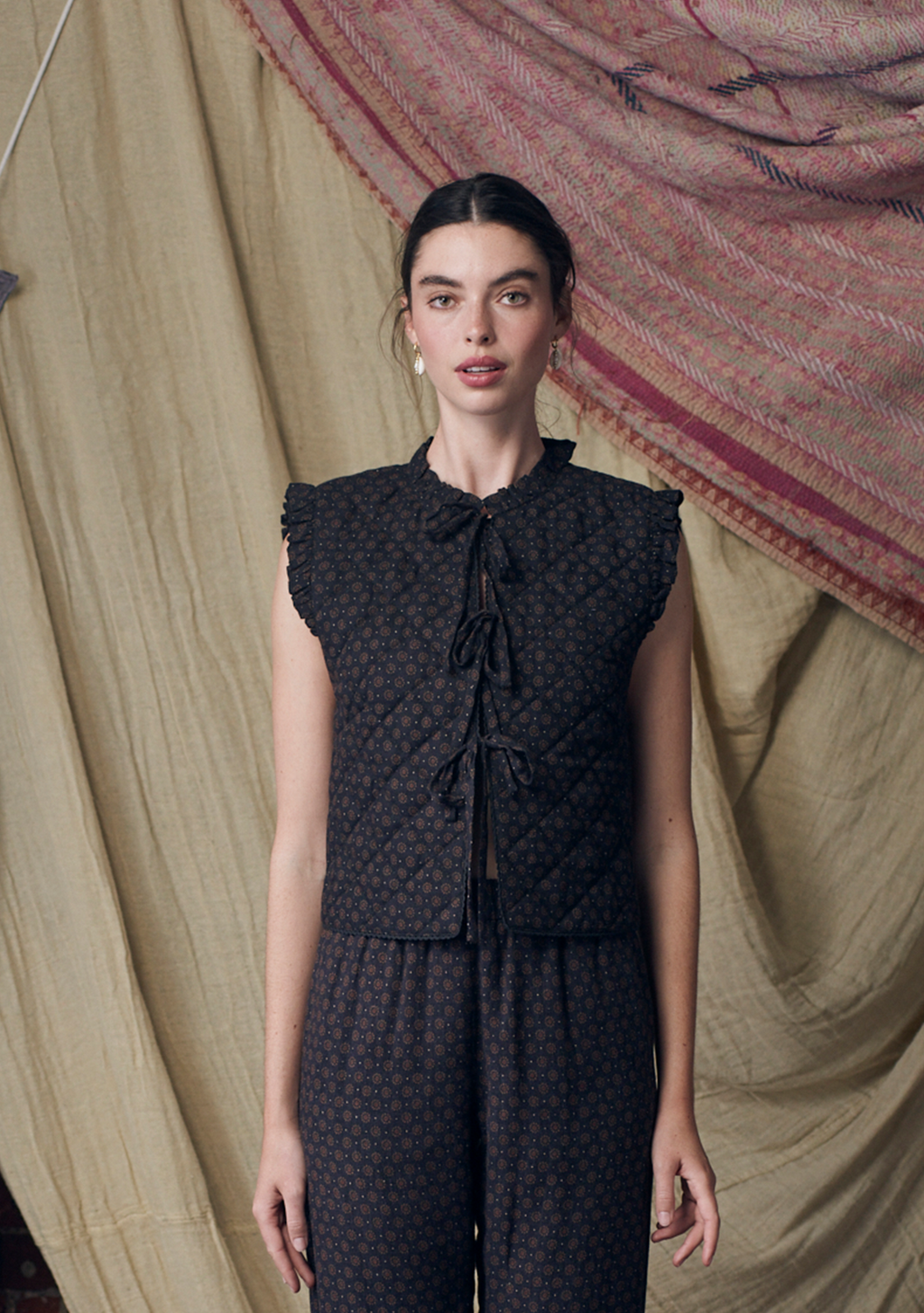 Poppy Gilet Hilltop Black