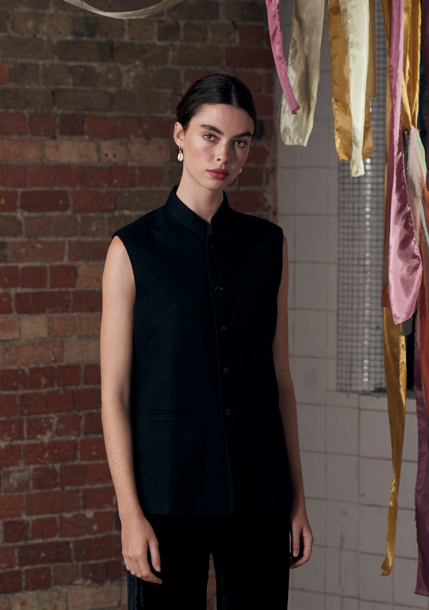 Kashmir Vest Black