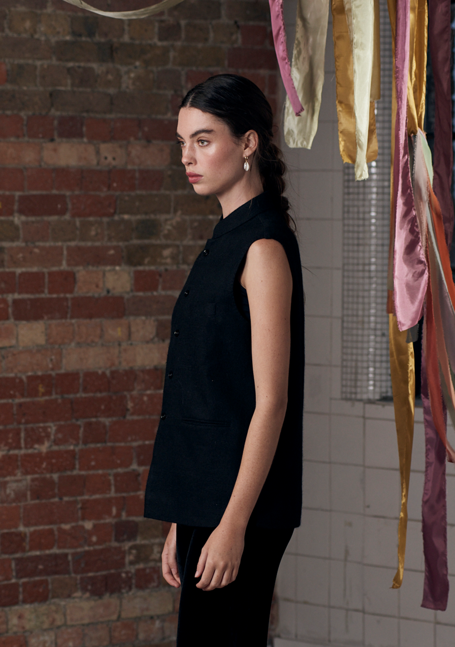 Kashmir Vest Black