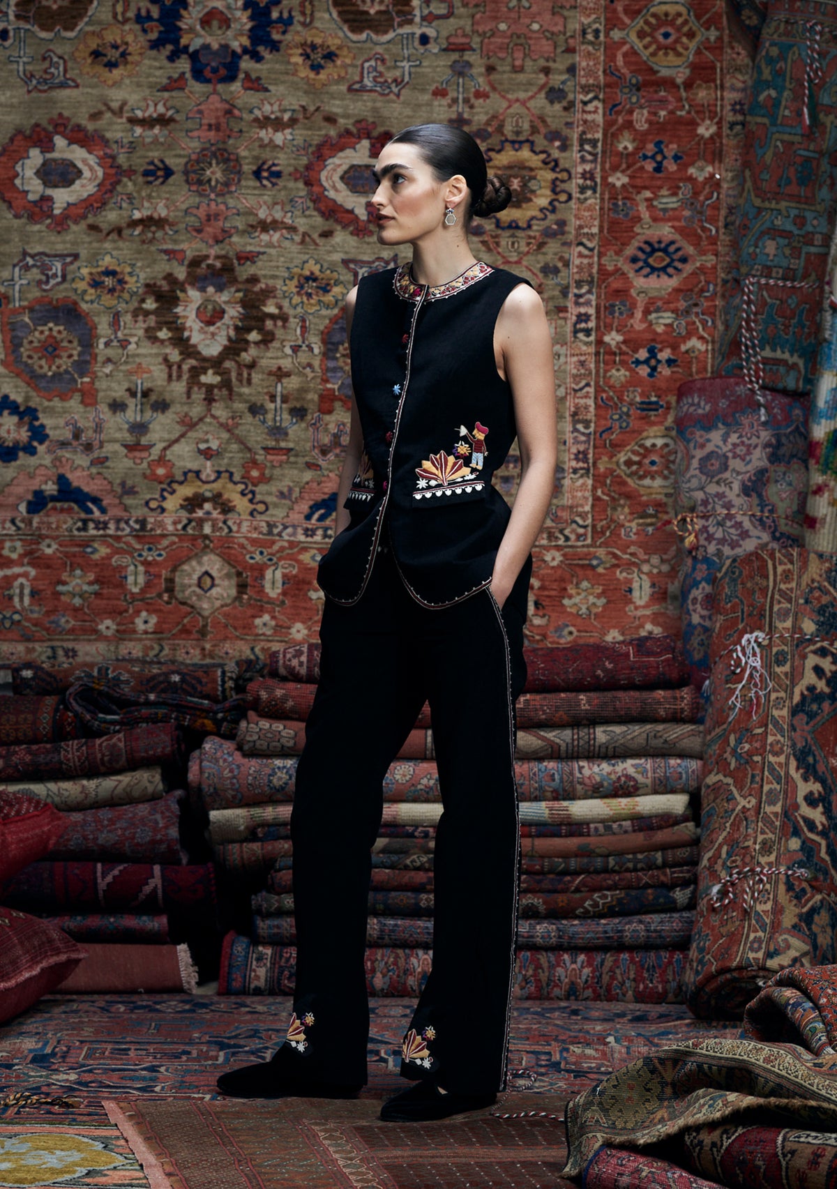 Suzy Pants Black with Kinfolk Embroidery