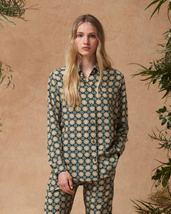 Fern Shirt Starflower Tile