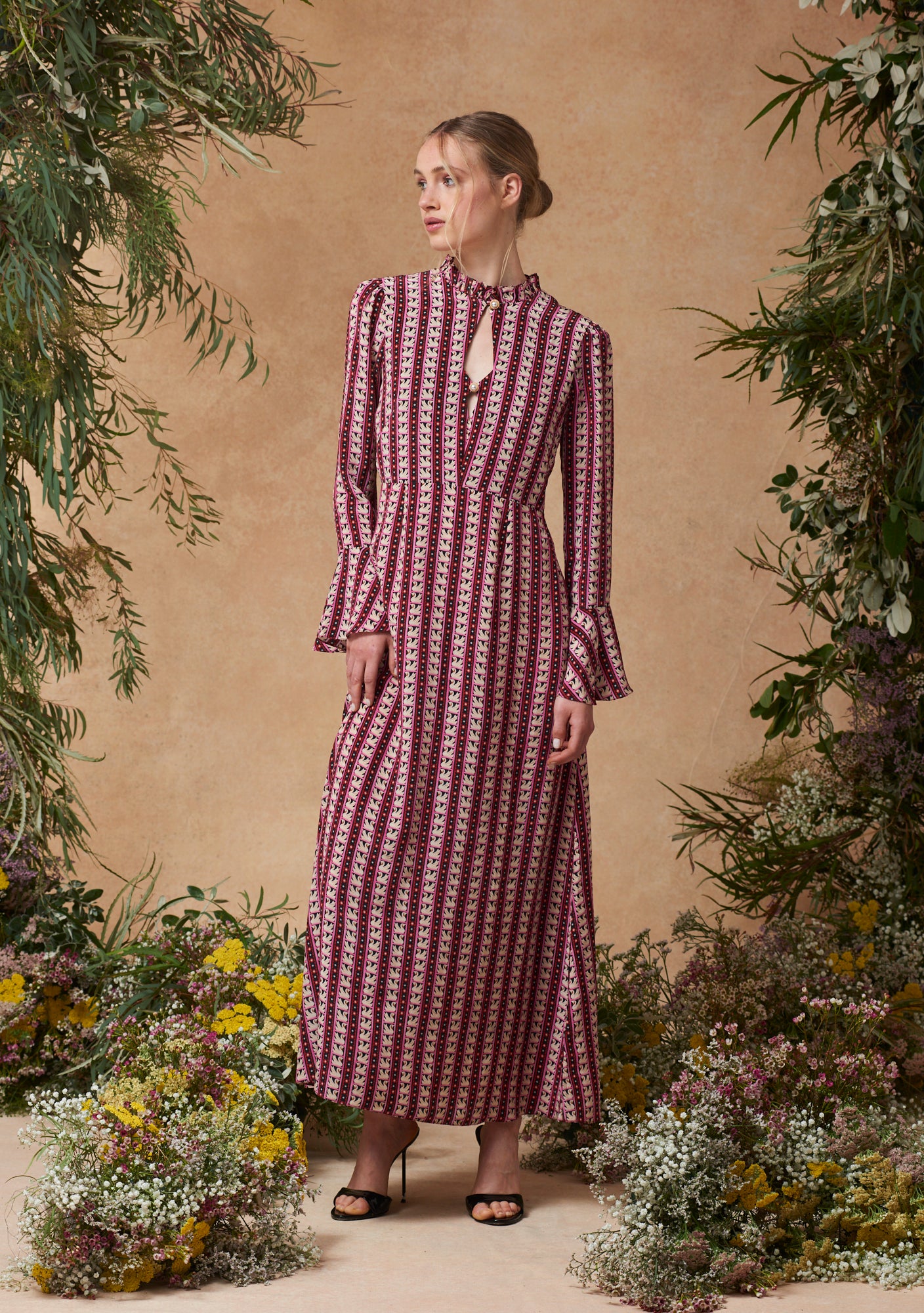 Madalena Dress Swan Stripe Fuchsia