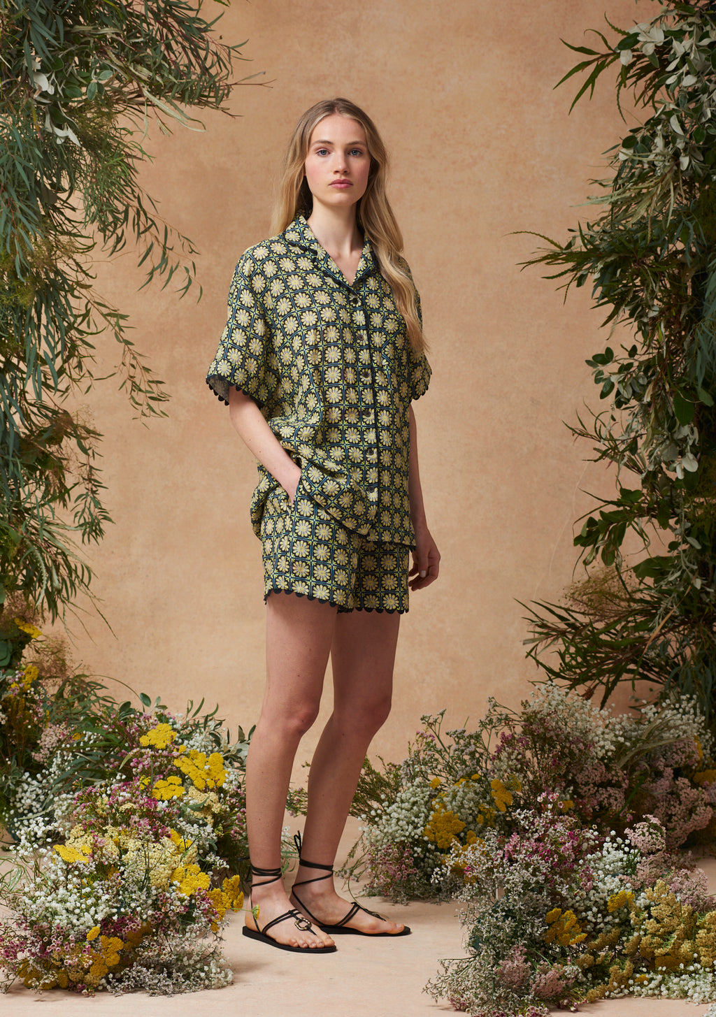 Rea Shirt Starflower Tile