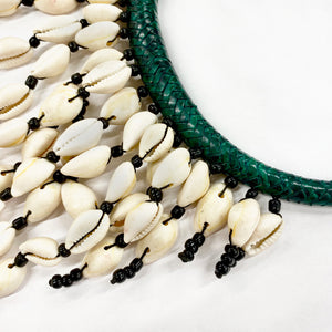 Shell Leather Necklace Green